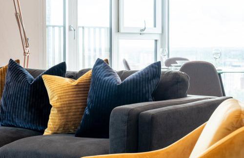 Stylish 2 BDR Apartment By Torr Property Group Short Lets & Serviced Accommodation With Free WiFi Central Manchester - Foto 32