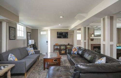 Golf Views, Porch Vibes, 3mi to Broadway! - Foto 20