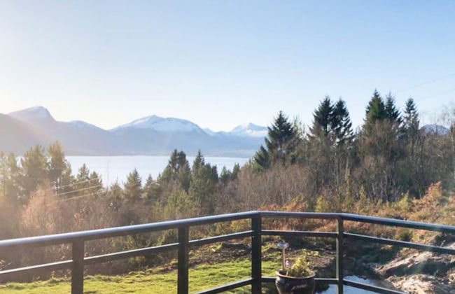 5 Person Holiday Home in Averoy - Foto 15