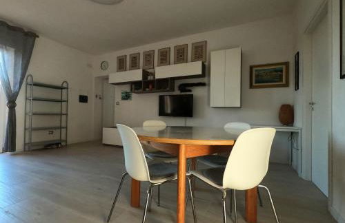 Casa Izzo, trilocale con terrazza e parcheggio privato - Foto 4