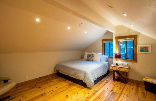 4 Mi to Diamond Peak Ski Resort Gem with Hot Tub - Foto 34