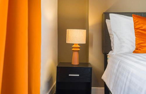 Station Side Sanctuary - 2BR Central Brighton Stay - Foto 11