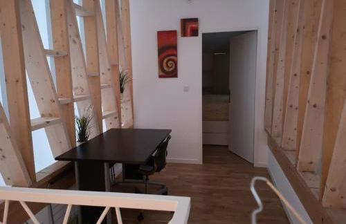 Maison 2 chambres, cosy, proche Métro - Foto 17