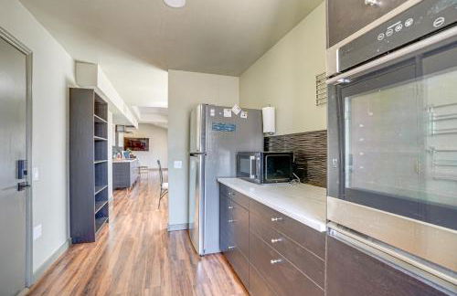 Families Welcome! Dog-Friendly Glendale Home - Foto 14