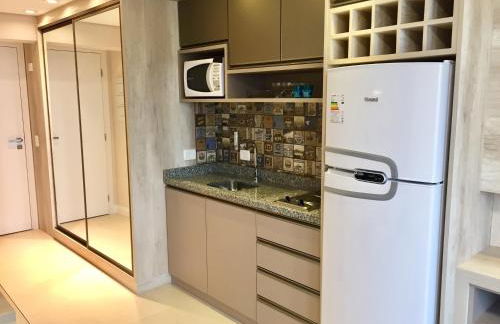 Estudio moderno com linda vista para a Serra - Foto 11