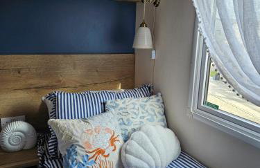 Jurassic Bliss - stylish static caravan with partial sea view at Durdle Door - Foto 16