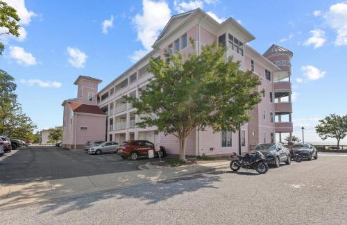 Bayfront Boardwalk Condo w Sunrise Views - Foto 27