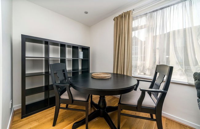 2 Bedroom Flat in Heart of Battersea near Station - Photo 18