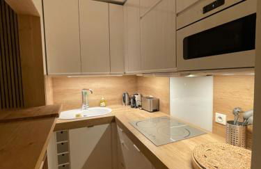 St Tropez Plage - Photo 2