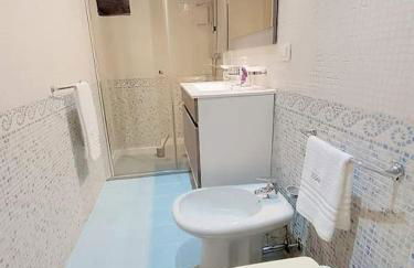 Adelè posto tranquillo al centro del paese - Foto 31