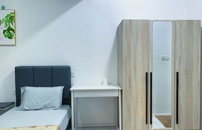 Comfy 3-Bedrooms Apartment at Meritus Residensi - Foto 12