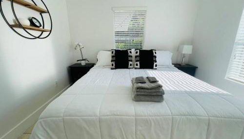 Coral Gables Home with POOL Near Airport. King beds - Foto 4