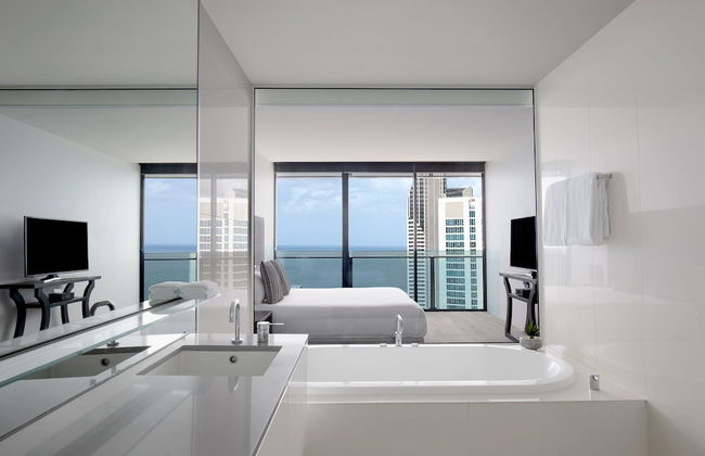 Mantra Circle on Cavill - Photo 69