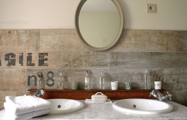 Family Villa Near Forest - Foto 8