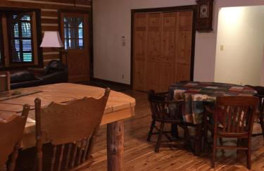 Log Home Guest House - Foto 11