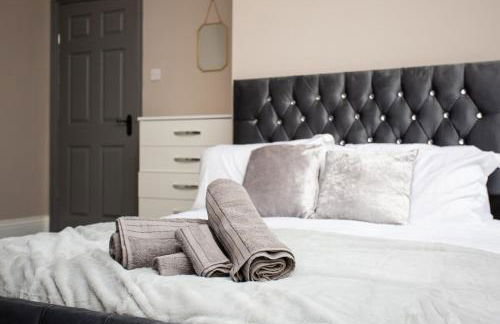 Modern Interior Spacious Four Bedroom Apartment - Foto 15