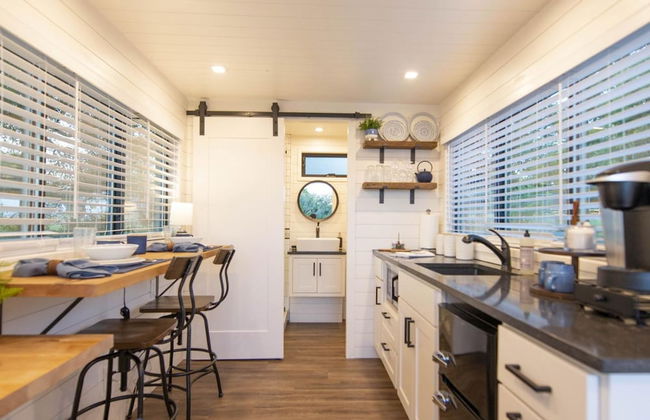 The Bluebonnet- Container Home Country Setting Near Waco Attractions - Foto 16