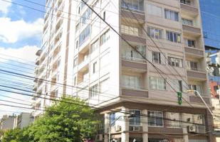 Apto central completo 3 dormitórios - Foto 2