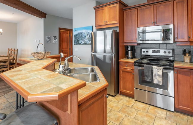 Mountain Time-spacious, Private Hot Tub,great View - Photo 9