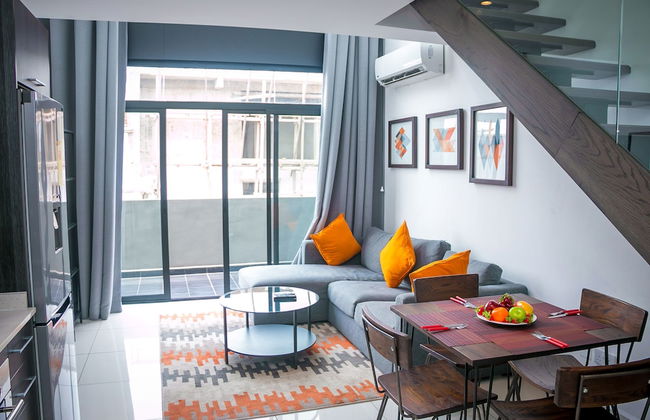 Embassy Gardens Premier Suites - Photo 32