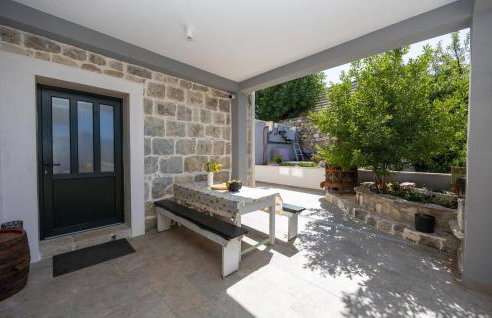 Lovely Home In Ostrvica - Photo 21