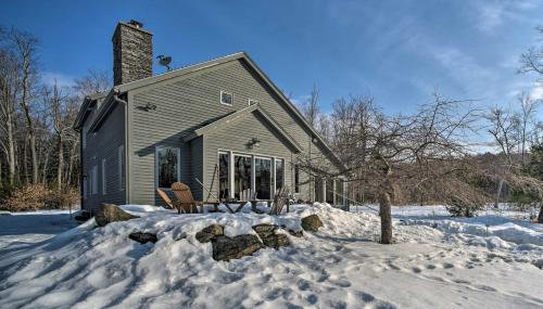 Berkshires Home on 11 Acres with Pond and 2 Fire Pits! - Foto 4