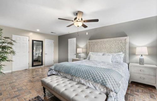 Dewey Mountain Getaway 3BR Home with Hot Tub, Gym and Sauna - Foto 22