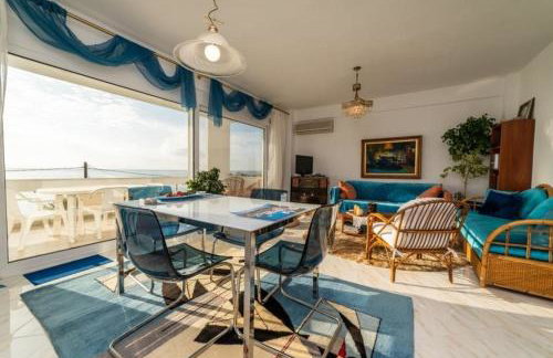 Blue and white - Foto 12