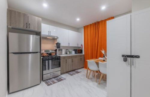 2 Days Stay Get 40 percent OFF for, Sleeps 6 & 2 Queen - Photo 3