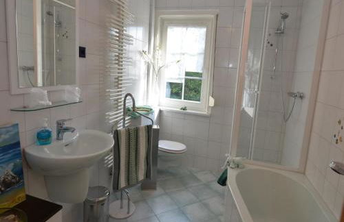 Charming Forest Escape for Two - Foto 30