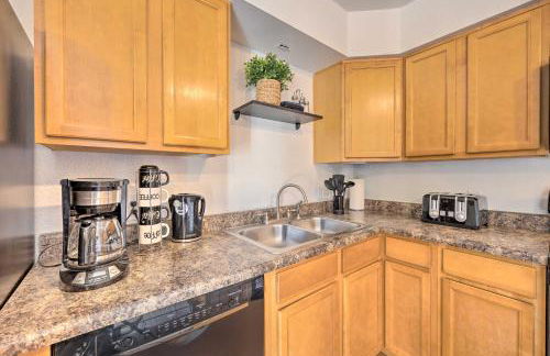 Hike, Bike and Fish Gem with Hot Tub in Woodland Park - Foto 12