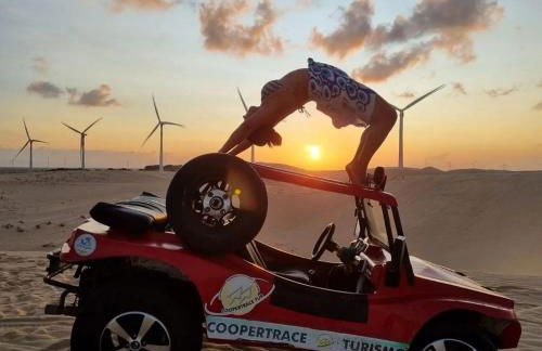 Studio pé na areia com 2 quartos, sala e cozinha - Foto 35
