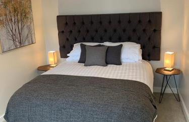 Telford Townhouse with Parking - Foto 14