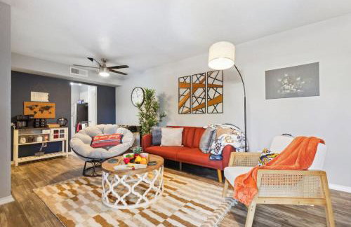 AT and T is steps away 2BD unit - Foto 3