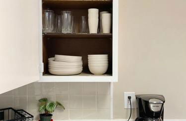 Charming Centrally Located Duplex with Parking - Foto 17