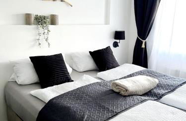 Travemünde Ruheoase mit Pool Sauna Parkplatz - Foto 1