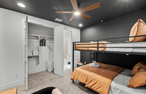 New Luxury Dallas Skyline View with Rooftop - Garage - MiniGolf - Firepit - WORLD CUP - Foto 43