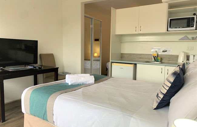 Broadwater Keys - Foto 69