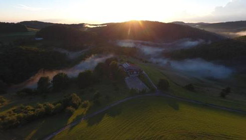 Fachwerkhaus mitten in der Natur - Foto 4