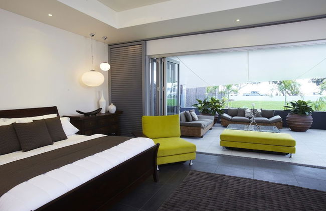 Essence Beachfront Retreat - Photo 4