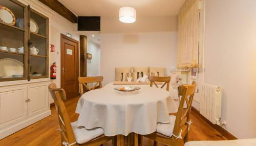 Ronda Street in the heart of Old Town - Foto 3