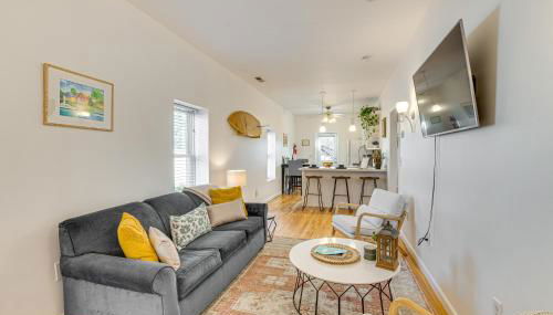 Walk to Beach Keansburg Home with Patio and Fire Pit! - Foto 5