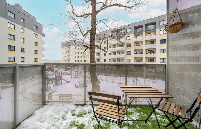 Wrocław Haven Apartment by Renters - Photo 19