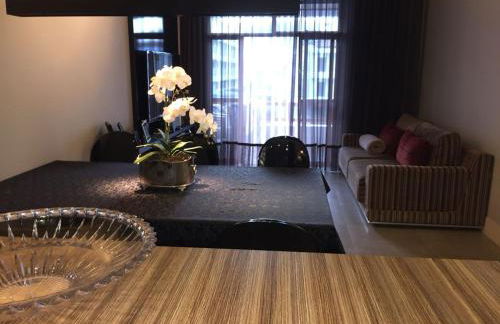 Apto 2suítes 30m da praia - Foto 4