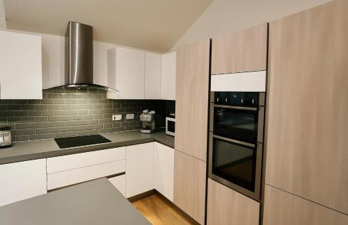 Countryside Retreat - Indoor Pool, Sauna, Hot Tub - Photo 13