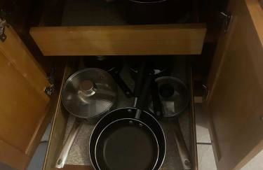 Private Pool & Yard Mins to Dining & University - Foto 49