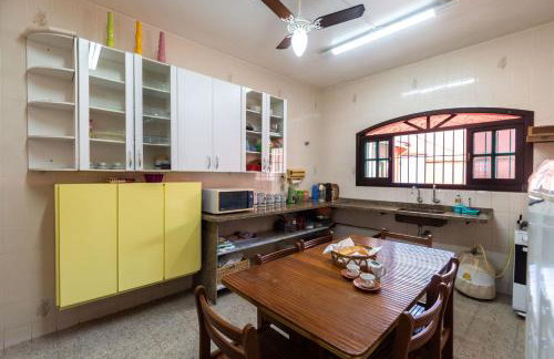 Itanhaém Casa ampla com piscina e churrasqueira a 300m da praia - Foto 32