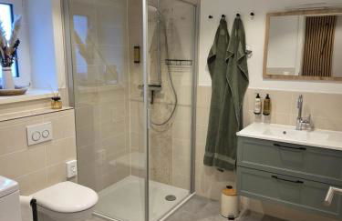 Cozy Luhe Cottage - Photo 16