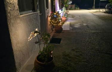 Lily's house near the beach - Photo 2