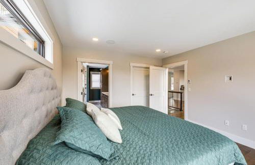 Mountain-View Home in Stoneham with Hot Yoga Studio! - Foto 16